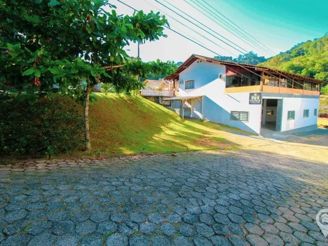 Imagem 12: Galpão Comercial com 237m² na Velha!