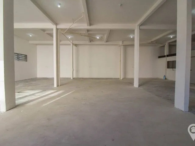 Imagem 7: Galpão Comercial com 237m² na Velha!