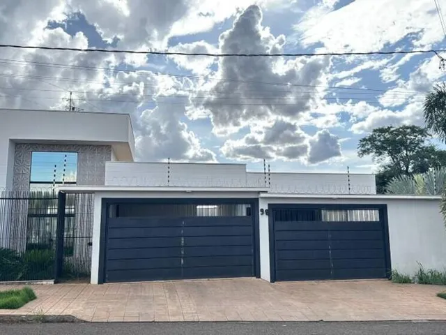 Imagem: CASA RESIDENCIAL em MARINGÁ - PR, JARDIM