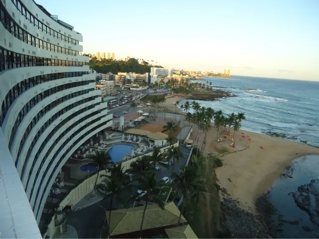 Imagem 4: A 5ª Avenida Imóveis selecionou esse 2/4 no ONDINA APART HOTEL - 57,75m2 Ampla VISTA