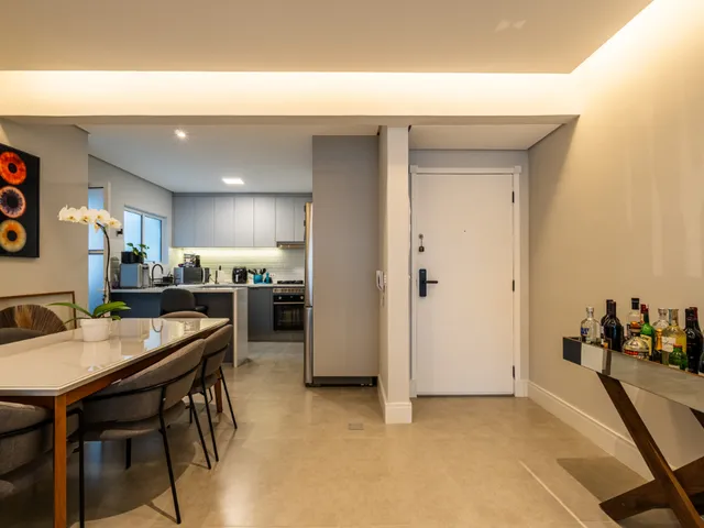Imagem 6: Apartamento para Venda em Itaim Bibi com 2 Quartos, Sendo 1 Suíte, 80M²