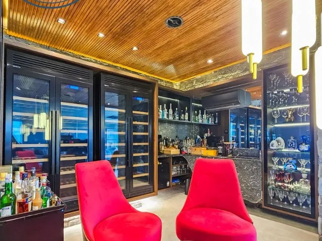Imagem 6: APARTAMENTO ANDAR ALTÍSSIMO NO MANSÃO BAHIANO DE TÊNIS COM 3 SUÍTES, FINAMENTE