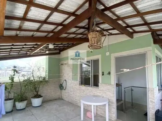 Imagem: O apartamento possui 3 Dormitórios, 1 Suíte, 2 Banheiros,