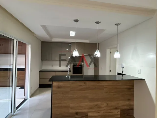Imagem 4: Sobrado com 3 Dormitórios para Locação, Centro - Gpva, Guarapuava - Pr