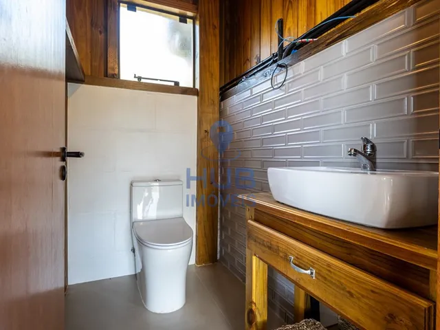 Imagem 7: Casa 4 Dormitórios para Venda em Florianópolis - Sc