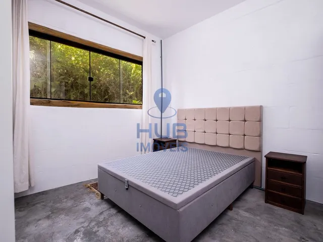 Imagem 8: Casa 4 Dormitórios para Venda em Florianópolis - Sc