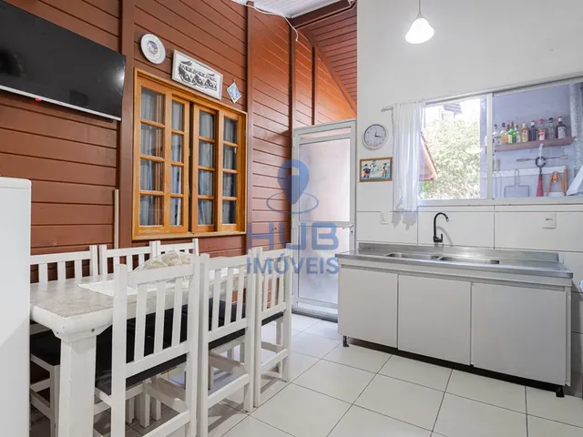 Imagem 3: Casa 3 Dormitórios para Venda em Florianópolis - Sc