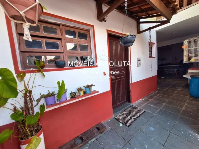 Imagem 4: Casa com Quatro Dormitórios e Edícula À Venda em Itanhaém