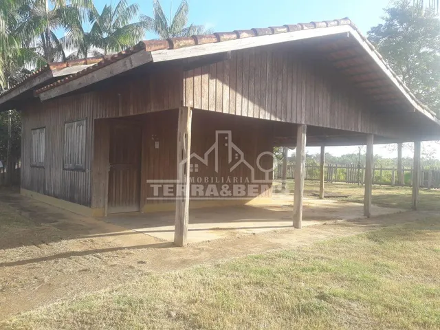 Imagem 5: Barracão Bairro Zona Rural