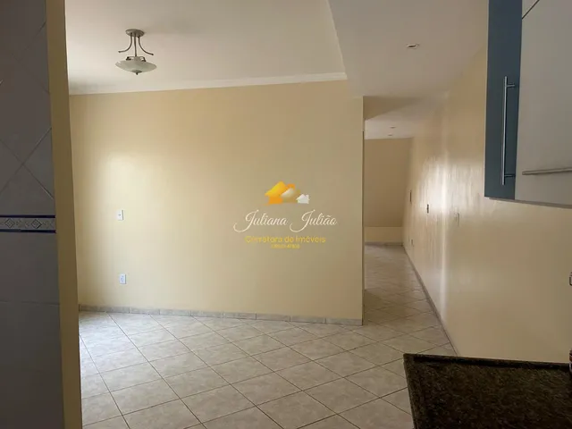 Imagem 12: CASA DUPLEX COM 3 QUARTOS SENDO 1 SUÍTE E PISCINA A VENDA NO BAIRRO TERRA FIRME EM RIO