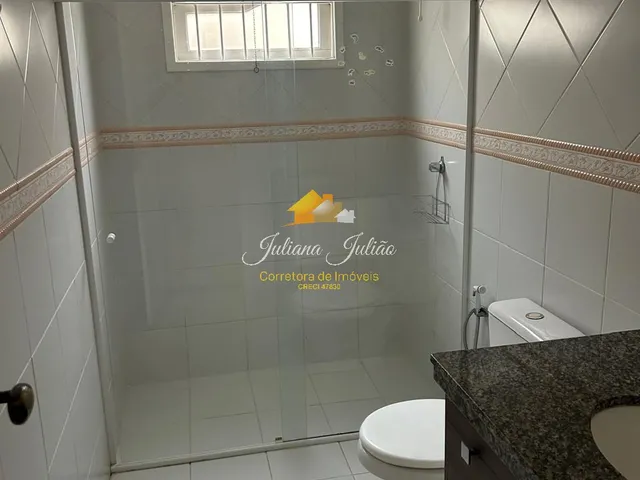 Imagem 13: CASA DUPLEX COM 3 QUARTOS SENDO 1 SUÍTE E PISCINA A VENDA NO BAIRRO TERRA FIRME EM RIO