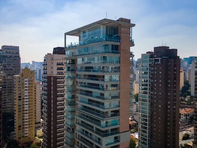 Imagem: O apartamento possui 3 Dormitórios, 3 Suítes, 5