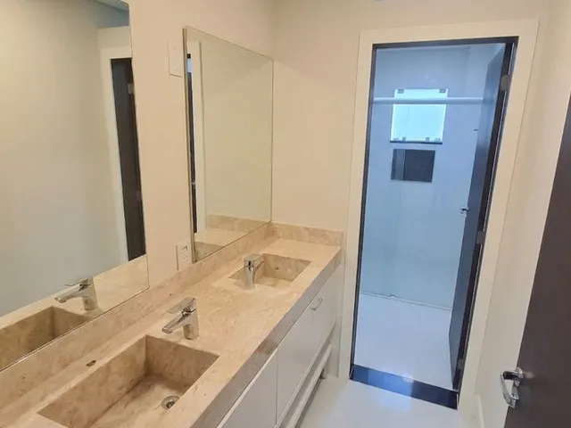 Imagem 9: Exclusivo, Sendo 1 Suíte e 2 Demi-Suítes, 4 Vagas, 378 M2, Alto Ribeirão, Florianópolis/Sc