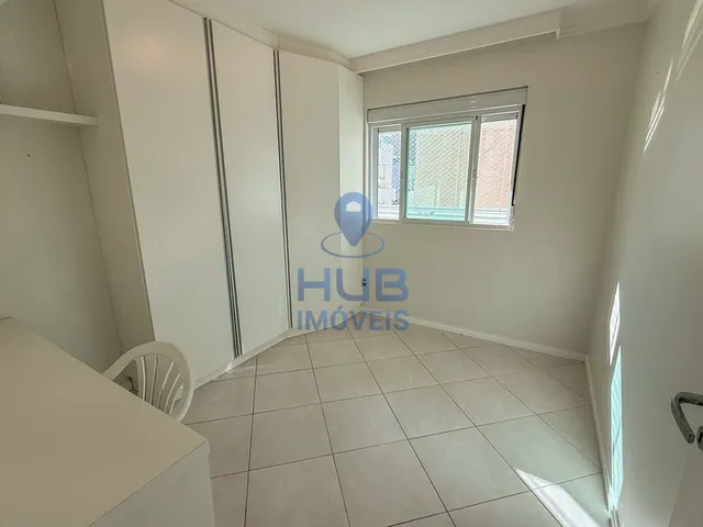 Imagem 2: Apartamento 3 Dormitórios para Venda em Florianópolis - Sc
