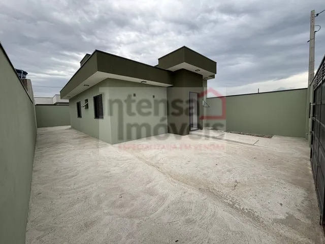 Imagem 15: Casa À Venda no Bairro Loteamento Residencial e Comercial Araguaia - Pindamonhangaba/Sp