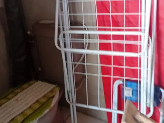 Imagem 15: Casa de 3 Andares com 3 Suítes e 2 Kitnets à Venda Próxima à Augusto Montenegro