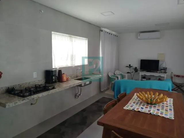 Imagem 14: Casa com 4 Suítes e Amplo Quintal a Poucos Metros da Praia de Zimbros - Bombinhas/Sc