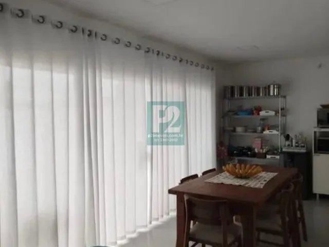Imagem 6: Casa com 4 Suítes e Amplo Quintal a Poucos Metros da Praia de Zimbros - Bombinhas/Sc