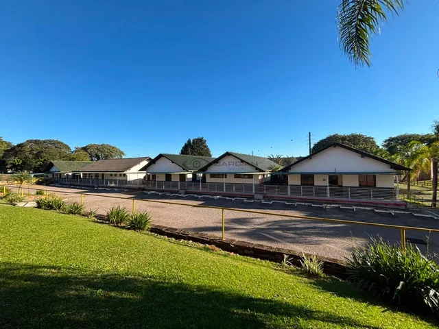 Imagem: Terreno com Estrutura Completa - Imobiliária