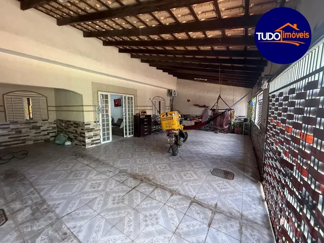 Imagem 3: Casa À Venda em Brasília-Df, Bairro santa Maria: 2 Quartos, 2 Banheiros, 4 Vagas de Garagem, 120 M²