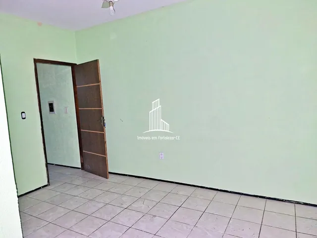 Imagem 15: Casa Duplex com 3 Suítes e Quintal com Churrasqueira em Messejana