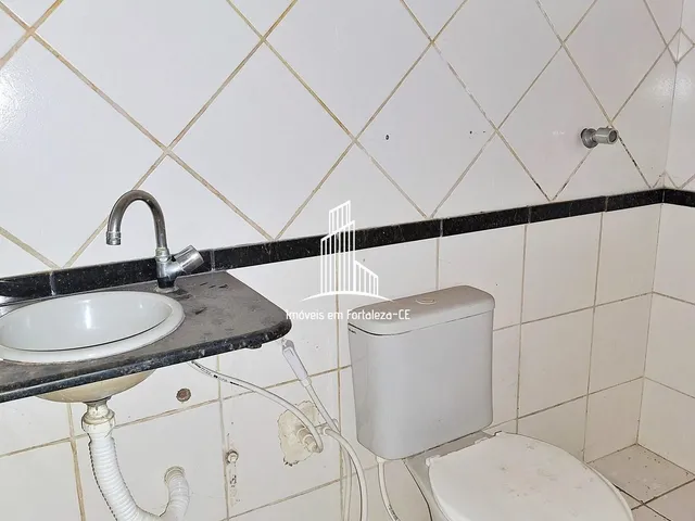 Imagem 16: Casa Duplex com 3 Suítes e Quintal com Churrasqueira em Messejana