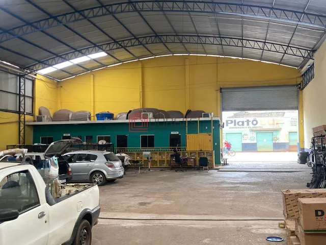 Imagem: Pavilhão/Galpão para Alugar na Av. Pedro