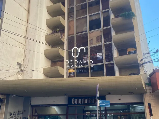 Imagem: Sala Comercial Desocupada Localizada no