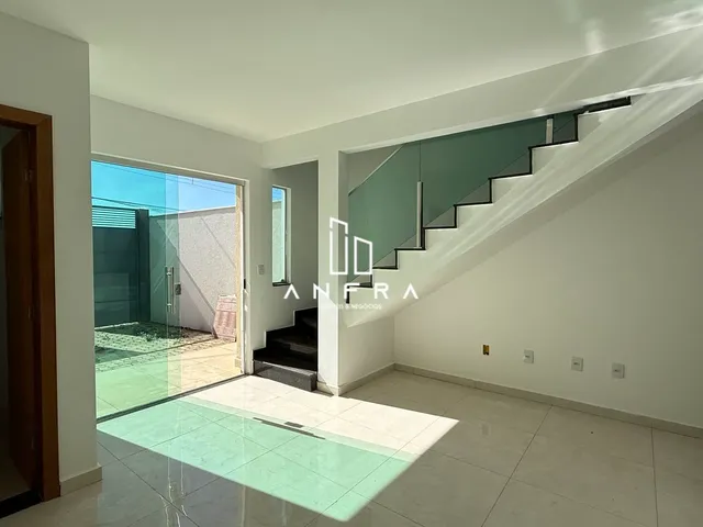 Imagem 2: Casa no Bairro Brasilia, em Sarzedo com 3 Qts e 1 Vaga