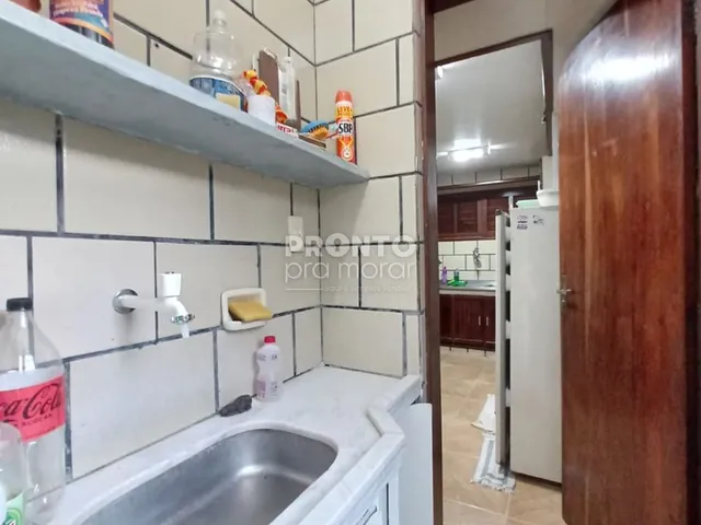 Imagem 12: Casa com 4 Quartos em Aldeia dos Camarás