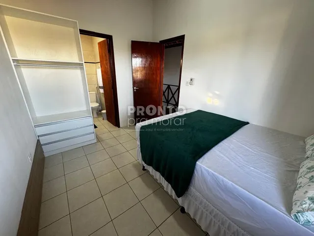 Imagem 2: Casa de Condomínio com 4 Quartos em Carneiros