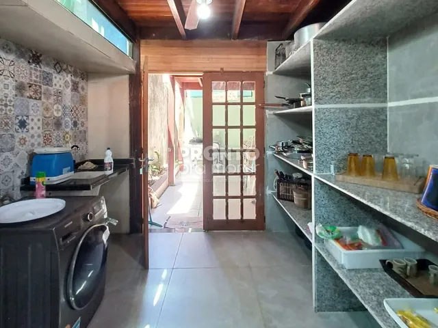 Imagem: Casa de Condomínio com 4 Quartos em Carneiros