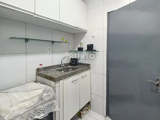 Imagem 11: Prédio/Edifício Inteiro em Espinheiro