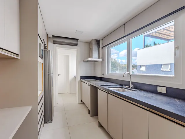 Imagem 10: Apartamento à venda no bairro Vila Assunção - Porto Alegre/RS