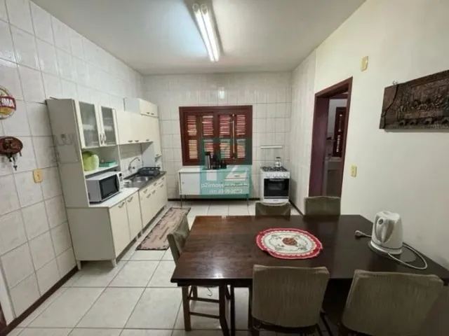 Imagem 8: Casa em Bombas Com Grande Área Externa - Bombinhas/SC