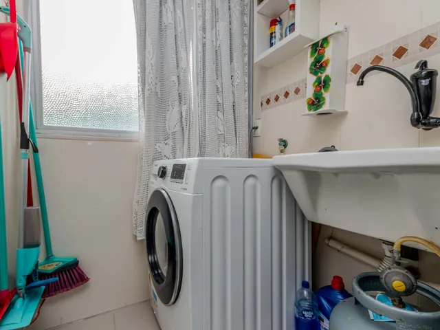 Imagem 10: Apartamento para Venda em Centro com 1 Quarto, 64M²