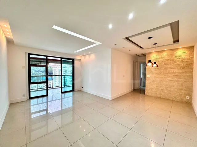 Imagem: Apartamento de 4 Quartos À Venda no Edifício