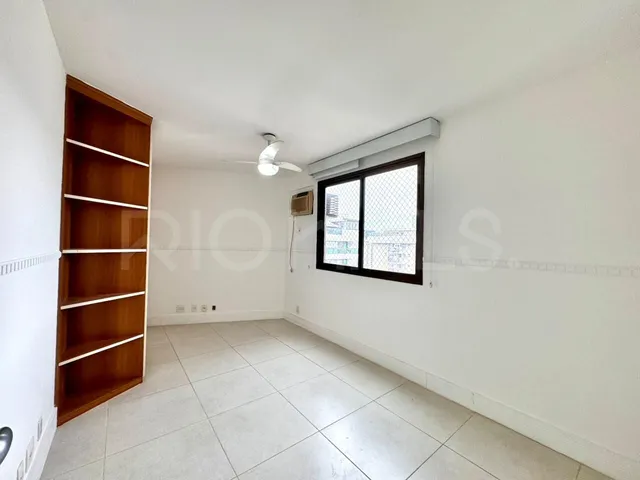 Imagem 2: Apartamento de 4 Quartos À Venda no Edifício Platinum, com 138M², em Icaraí, Niterói/Rj