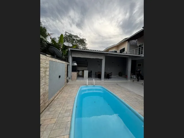 Imagem 5: Casa Duplex c/3 Suites. Mobiliado em Manaus