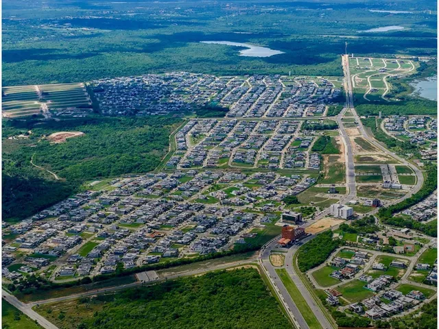 Imagem: Lote de 385,47M² com Fachada Nascente no