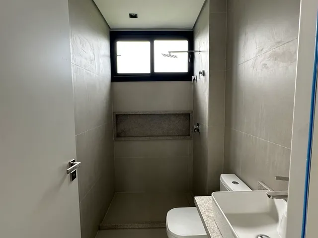 Imagem 4: Alphaville Litoral Norte 3 - Casa À Venda no Alphaville Litoral Norte 3 em Camaçari com 4 Suítes