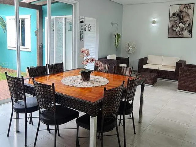Imagem 2: Casa em Estilo Americano À Venda no Jardim Pancera, Toledo - Pr