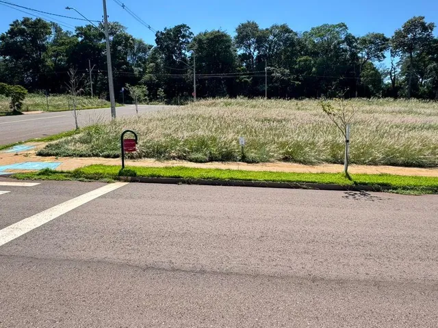 Imagem 3: Terreno de Esquina À Venda na Vila Becker - Loteamento Betel - Toledo