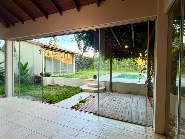 Imagem 16: Casa Espaçosa com Piscina À Venda no Jardim Pancera - Toledo Pr