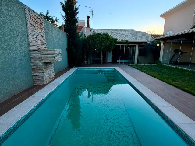 Imagem 5: Casa Espaçosa com Piscina À Venda no Jardim Pancera - Toledo Pr