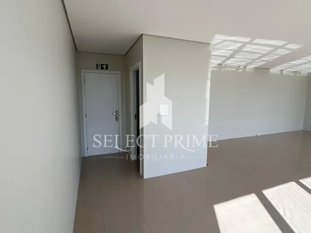 Imagem 4: Sala Comercial a Venda no Edifício Corporativo Toledo Próximo do Lago Municipal