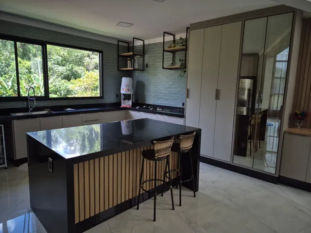 Imagem 14: Casa de Alto Padrão À Venda na Vila Industrial - Toledo Pr