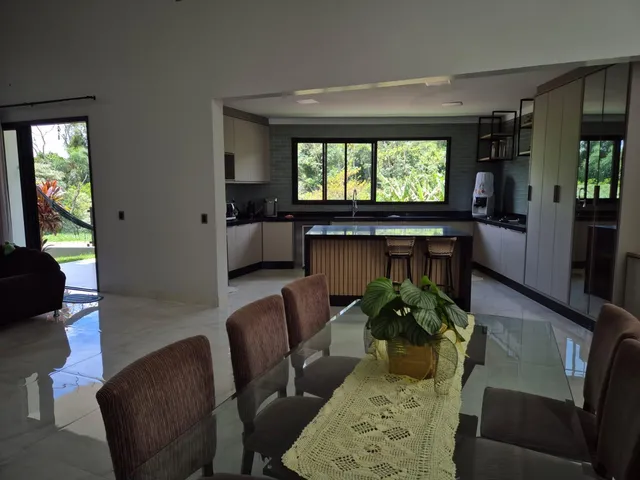 Imagem 13: Casa de Alto Padrão À Venda na Vila Industrial - Toledo Pr