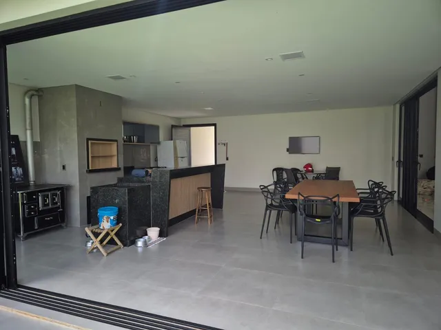Imagem 8: Casa de Alto Padrão À Venda na Vila Industrial - Toledo Pr