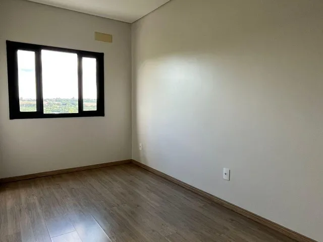 Imagem 4: Sobrado Semi Mobiliado À Venda no Jardim Pancera, Toledo - Pr